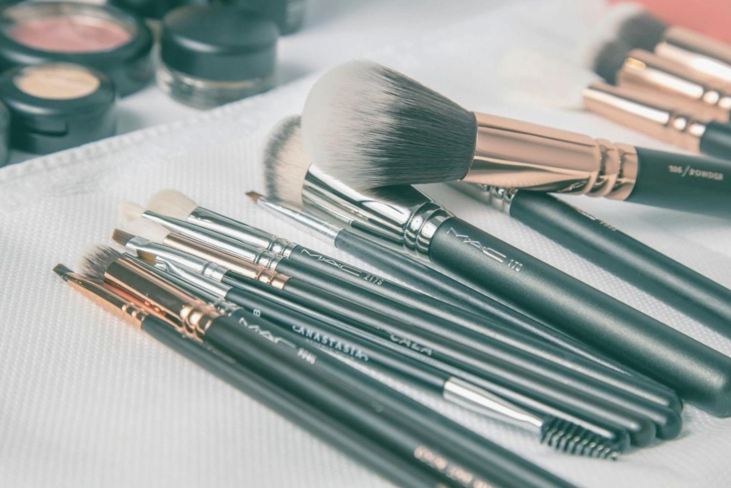 Doing Your Own Bridal Makeup: A Realistic Look at When It Works and When It Does Not
